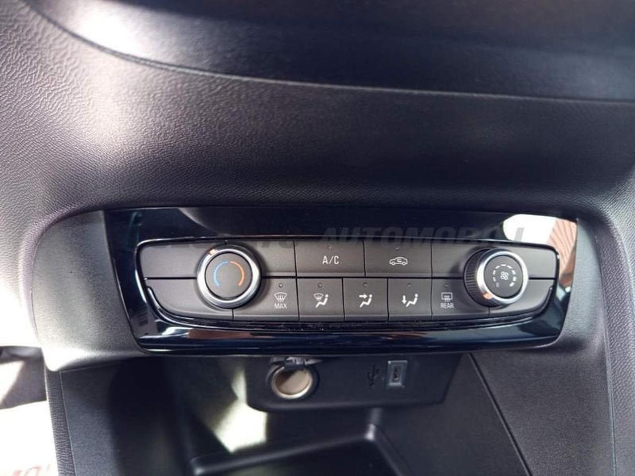 Opel Opel Corsa usata, con alzacristalli elettrici