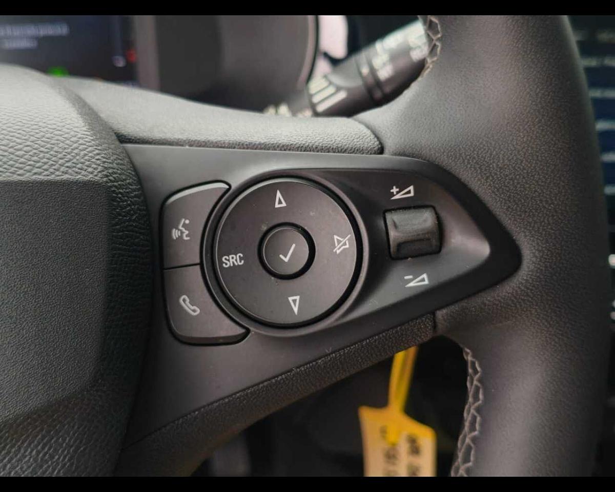 Opel Opel Corsa usata, con distance warning system