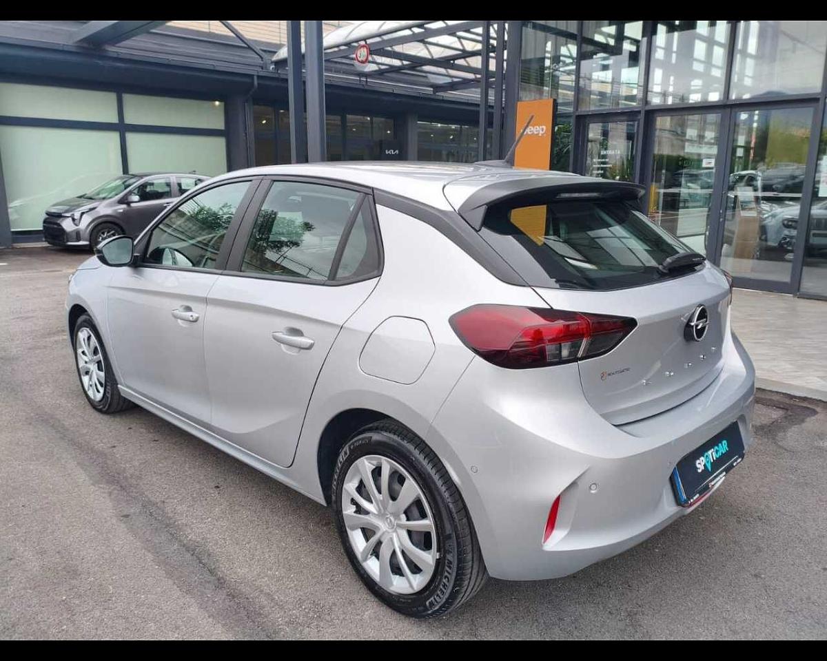 Opel Opel Corsa usata, con luci diurne a led