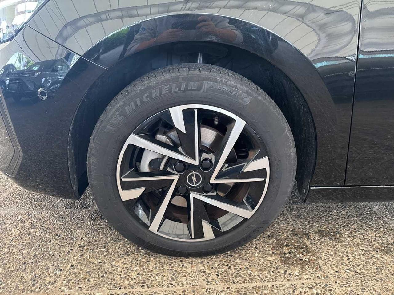 Opel Opel Corsa usata, con rilevazione dei segnali stradali