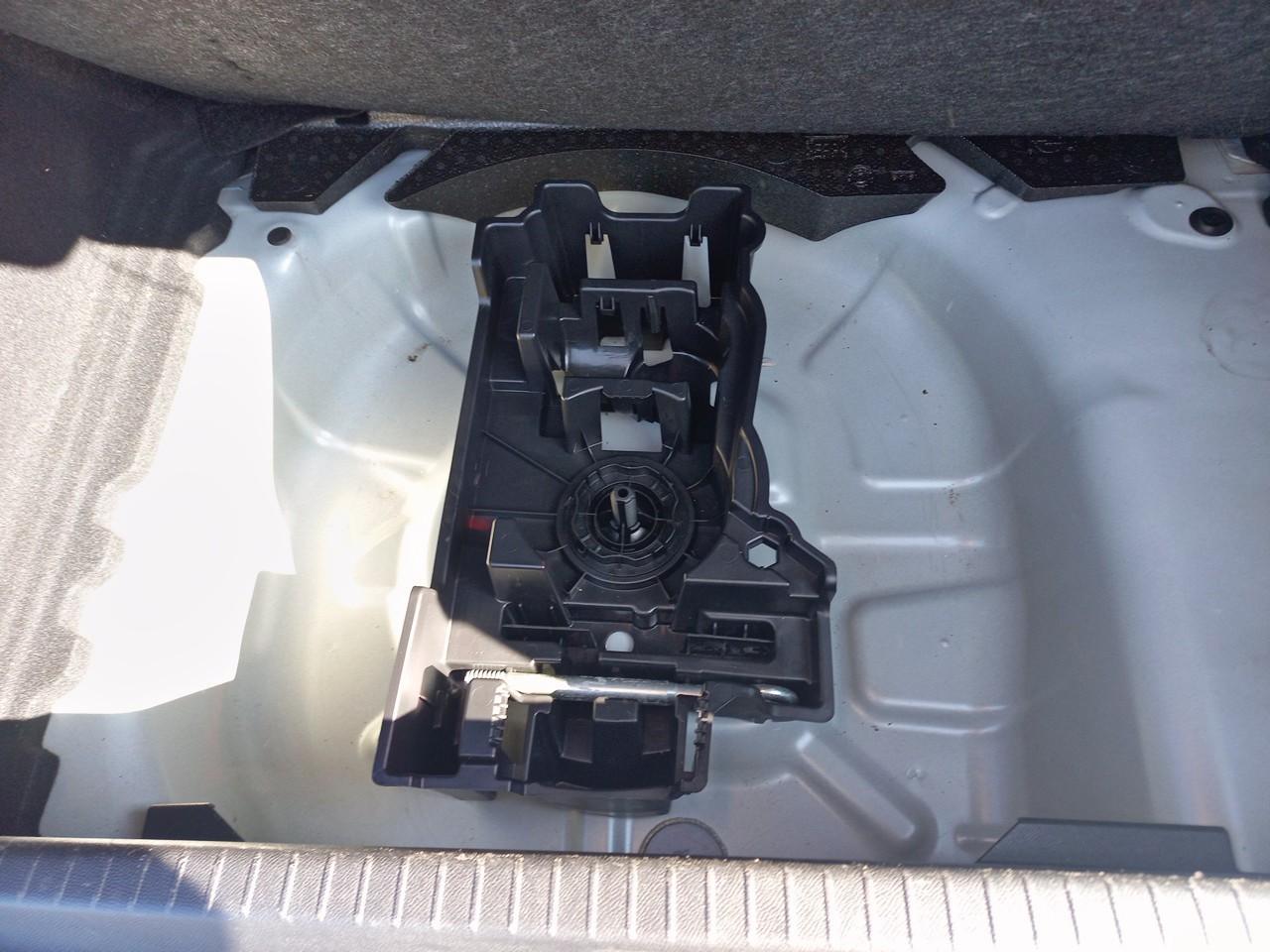 Opel Opel Corsa usata, con assistenza alla frenata di emergenza