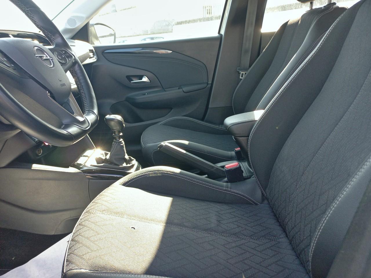 Opel Opel Corsa usata, con computer con velocità media, consumo medio, consumo istantaneo e autonomia