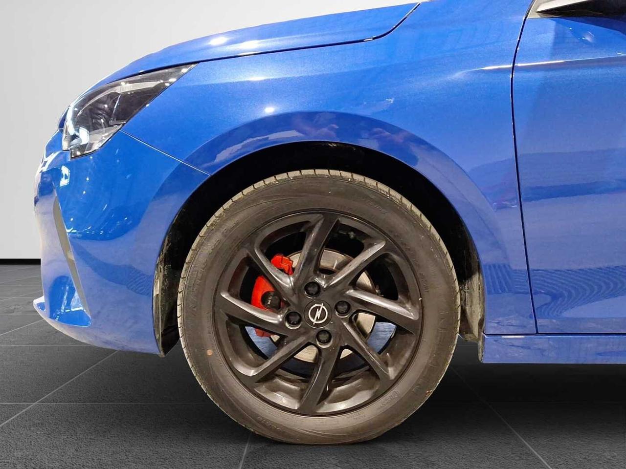 Opel Opel Corsa usata, con assistenza alla frenata