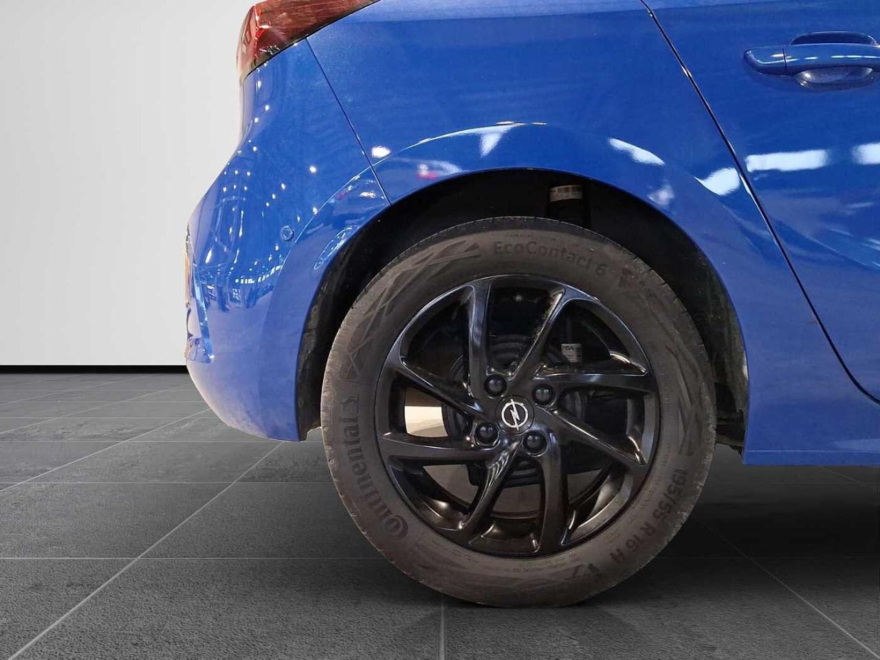 Opel Opel Corsa usata, con bracciolo porta oggetti