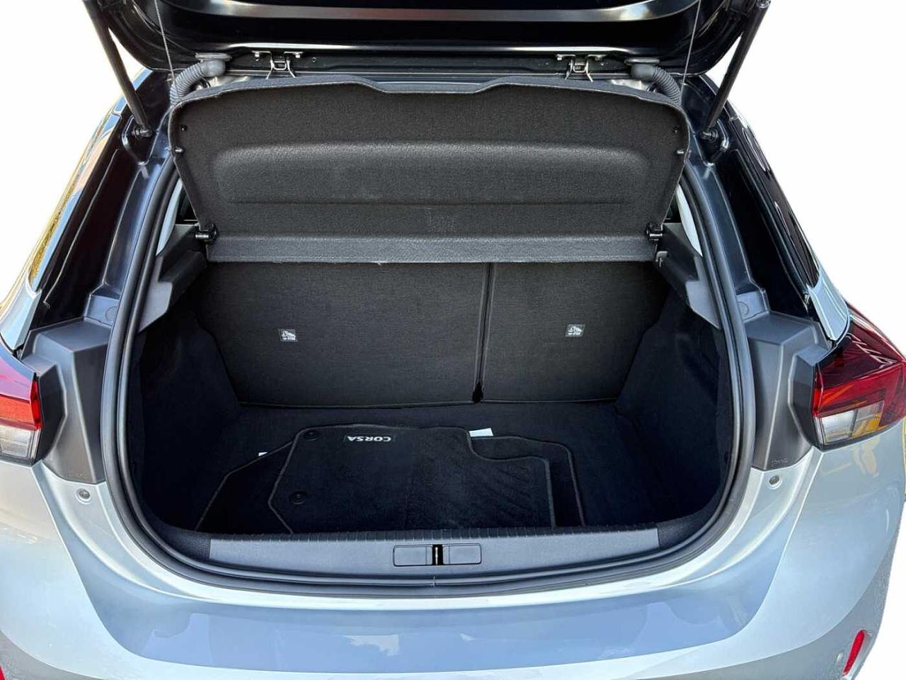 Opel Opel Corsa usata, con frenata automatica d