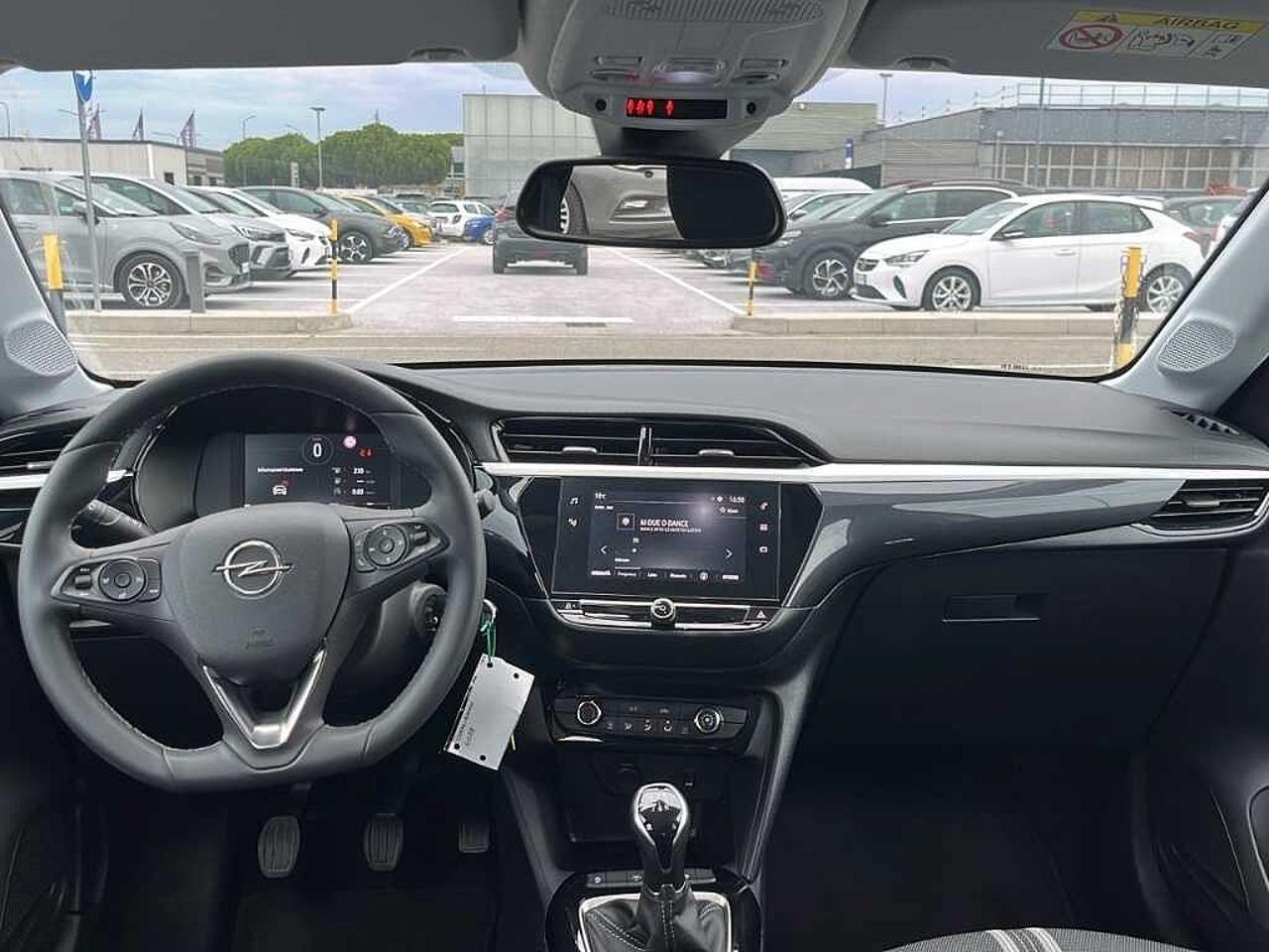 Opel Opel Corsa usata, con 3 cilindri