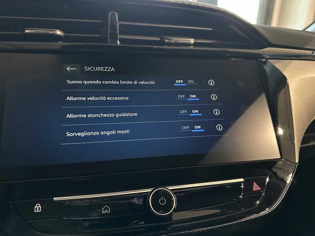 Opel Opel Corsa usata 12