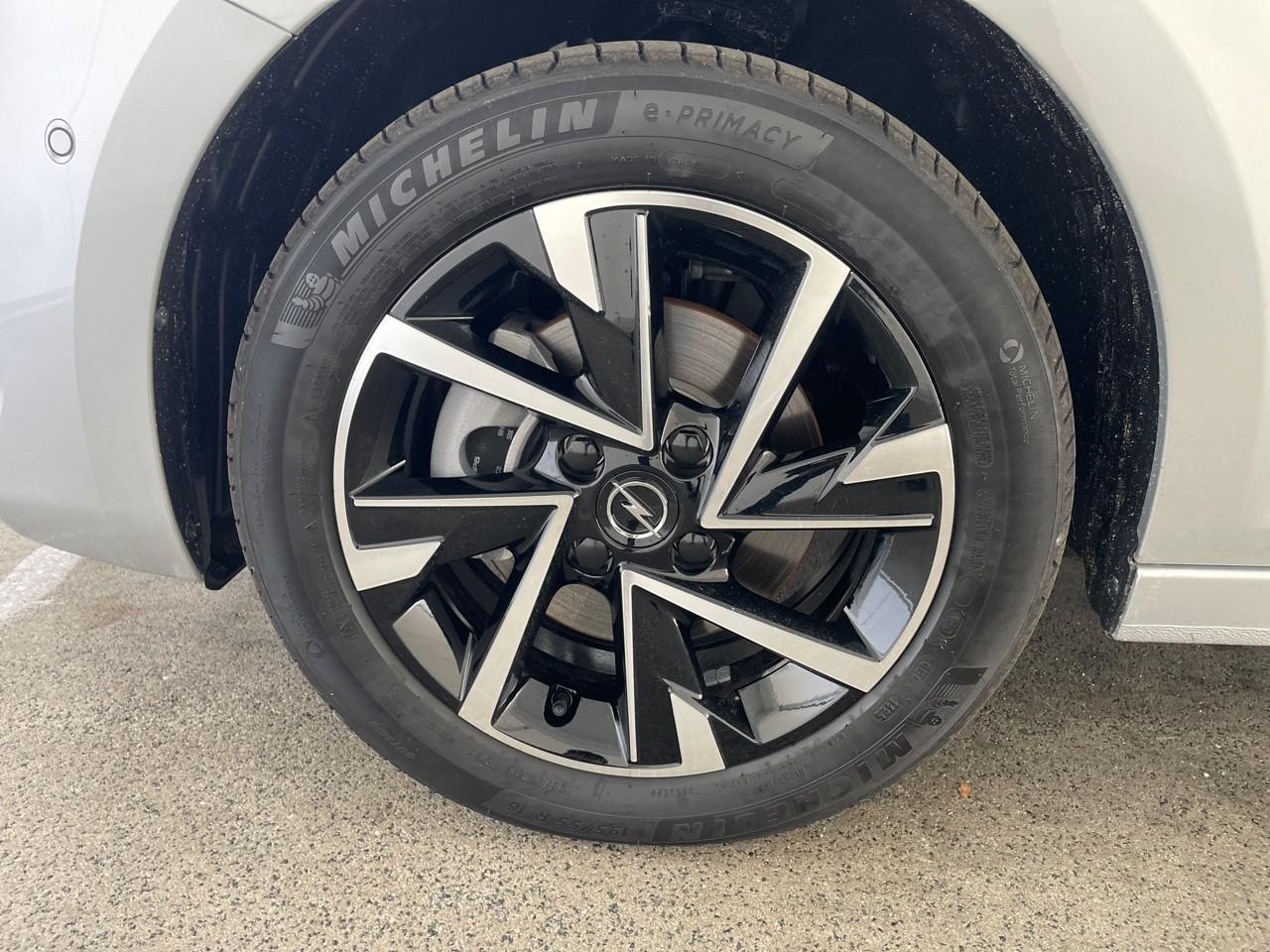 Opel Opel Corsa usata, con Isofix