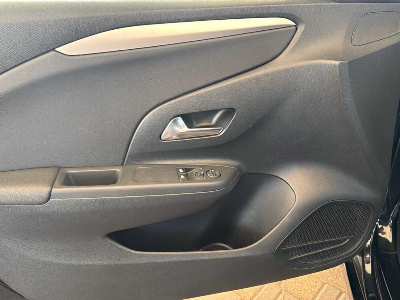 Opel Opel Corsa usata 9
