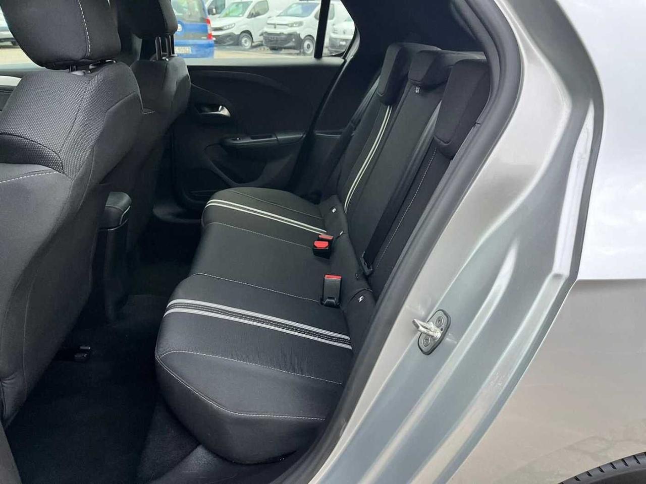 Opel Corsa - Foto 4
