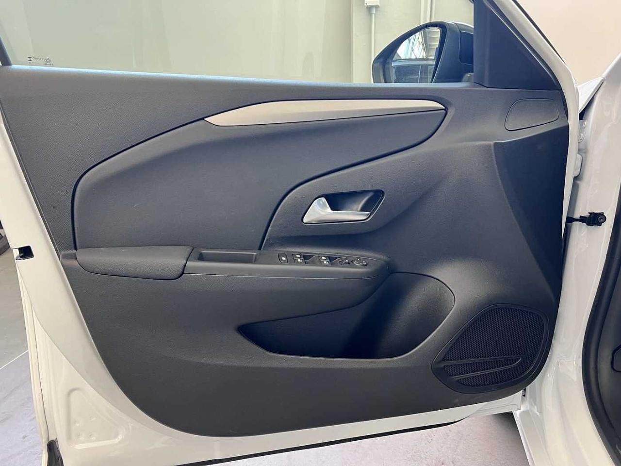 Opel Corsa - Foto 2