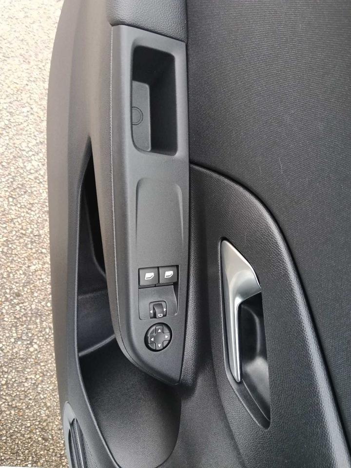 Opel Opel Corsa usata 14