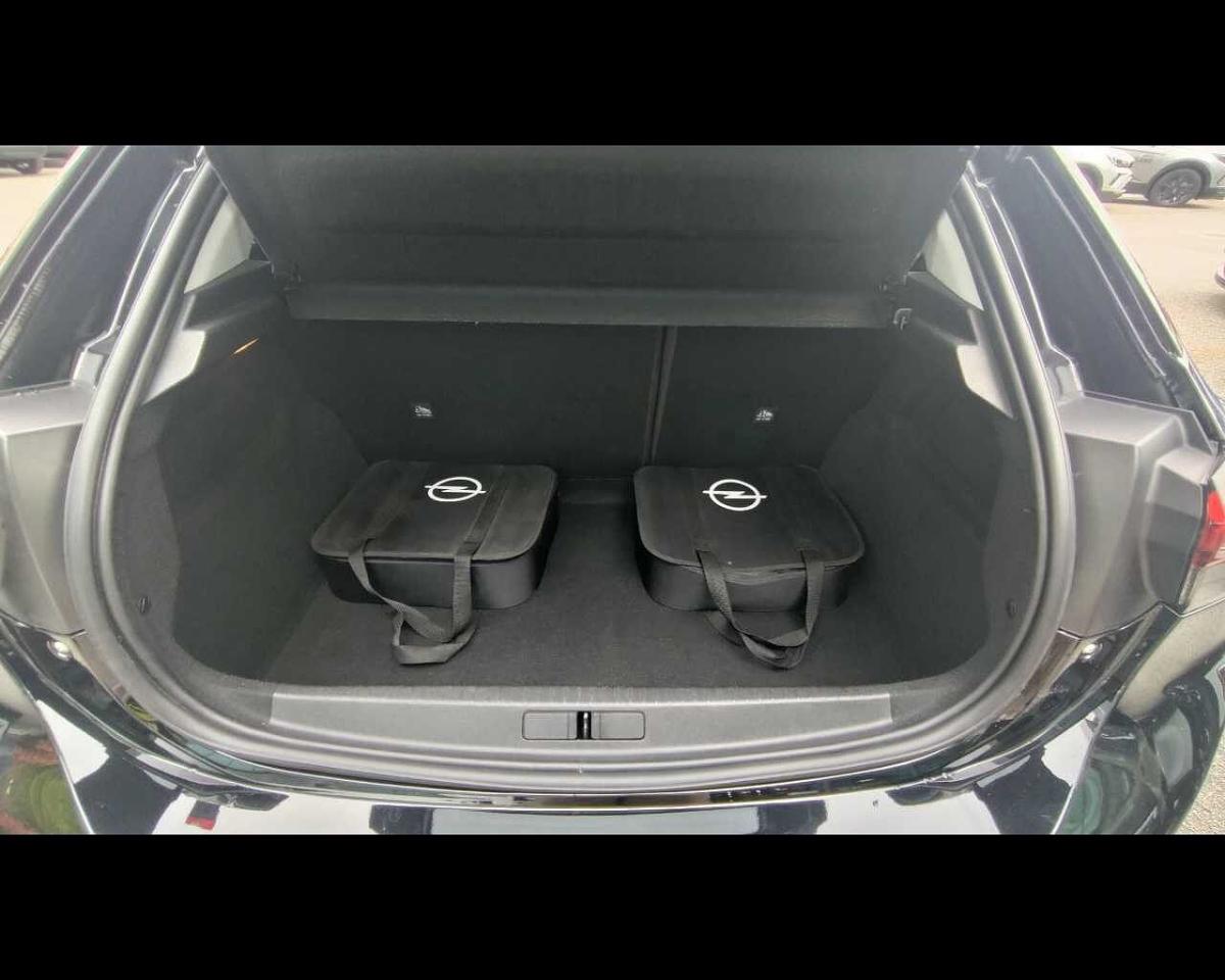 Opel Opel Corsa usata, con 5 sedili