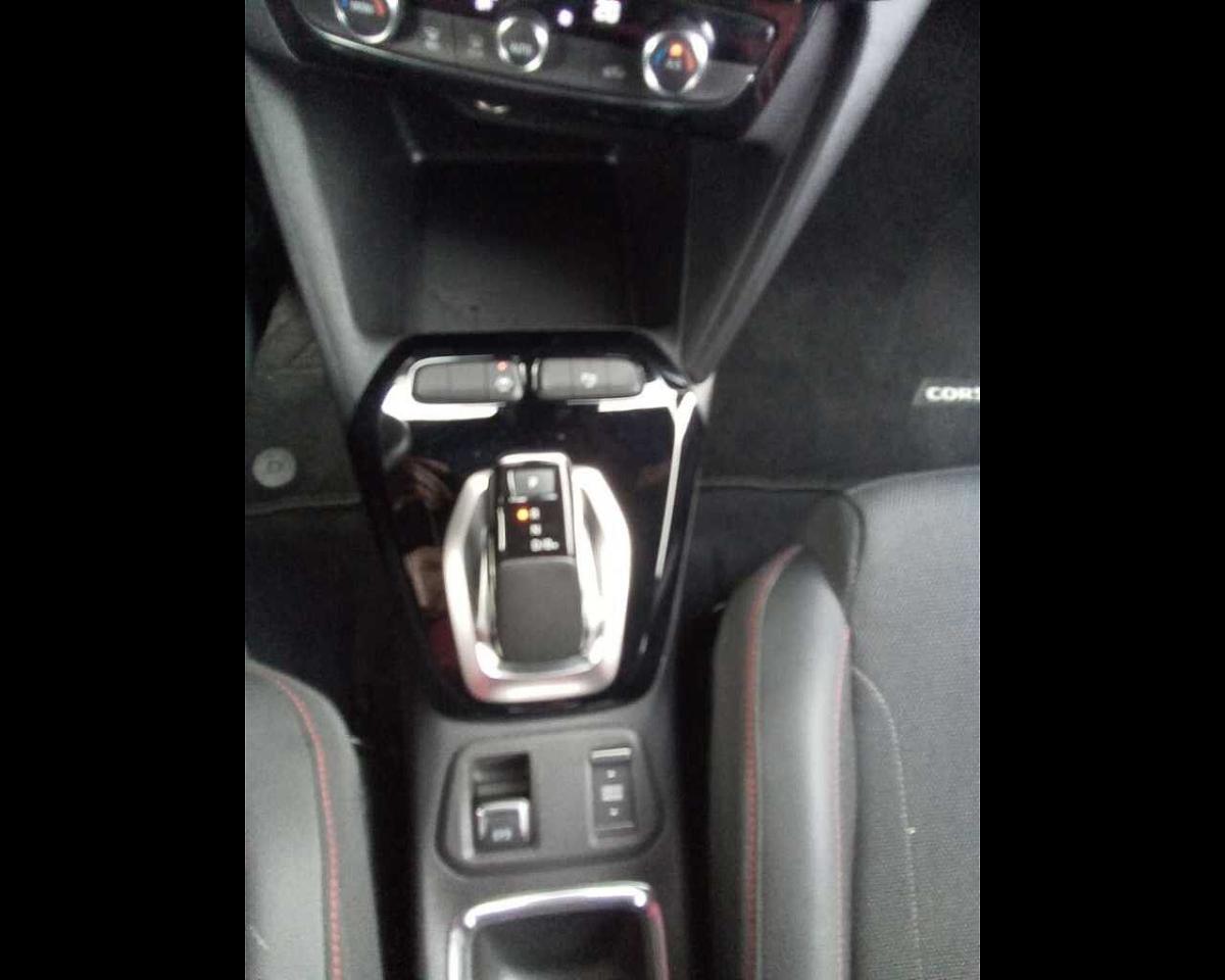 Opel Opel Corsa usata, con controllo di trazione