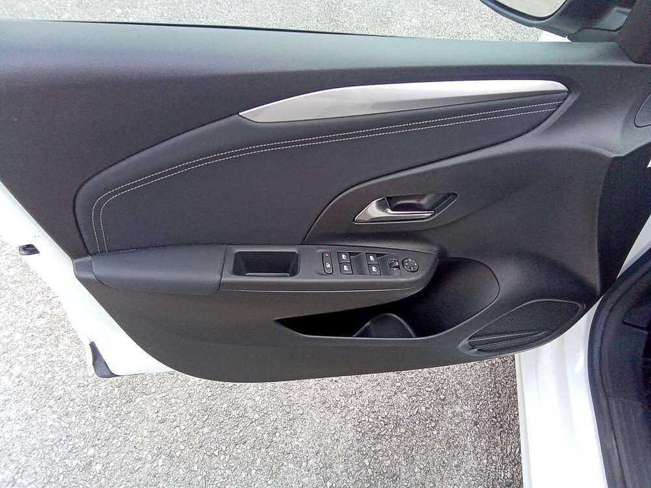 Opel Opel Corsa usata, con fari adattivi