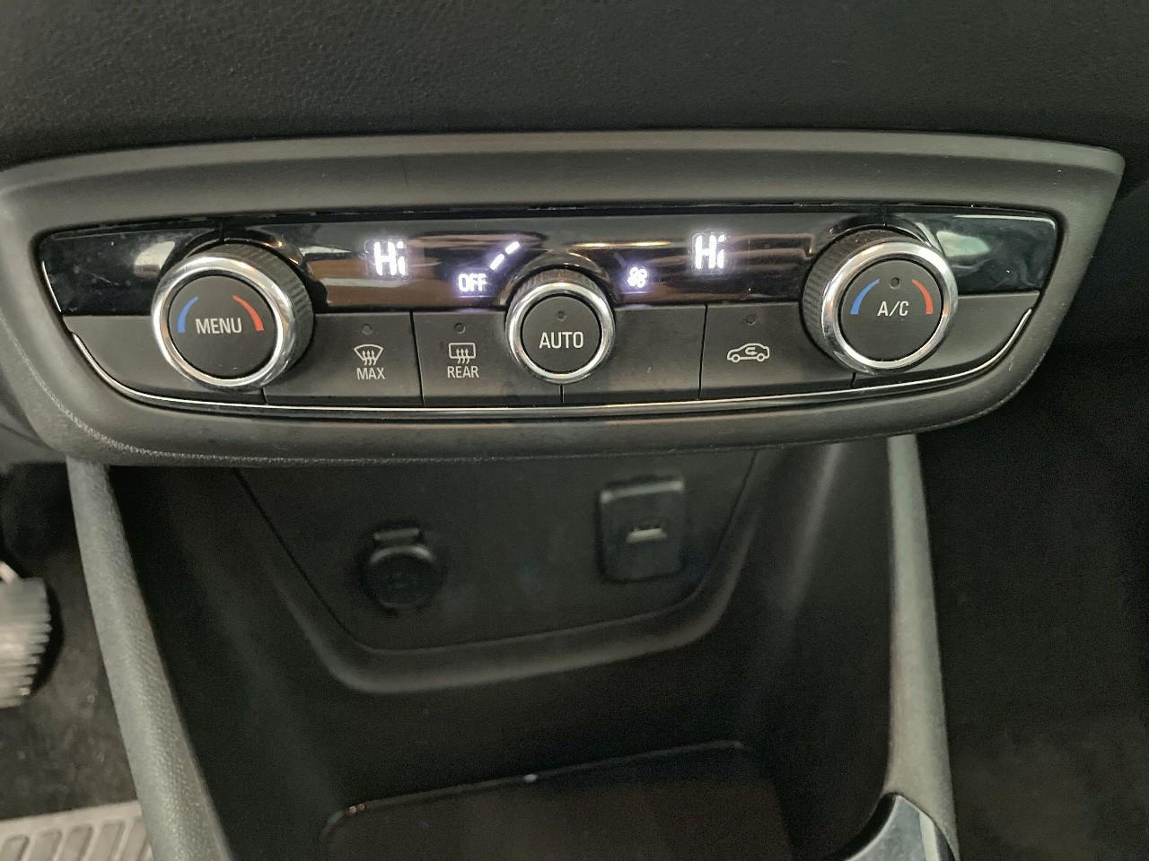 Opel Opel Crossland usata, con airbags 6