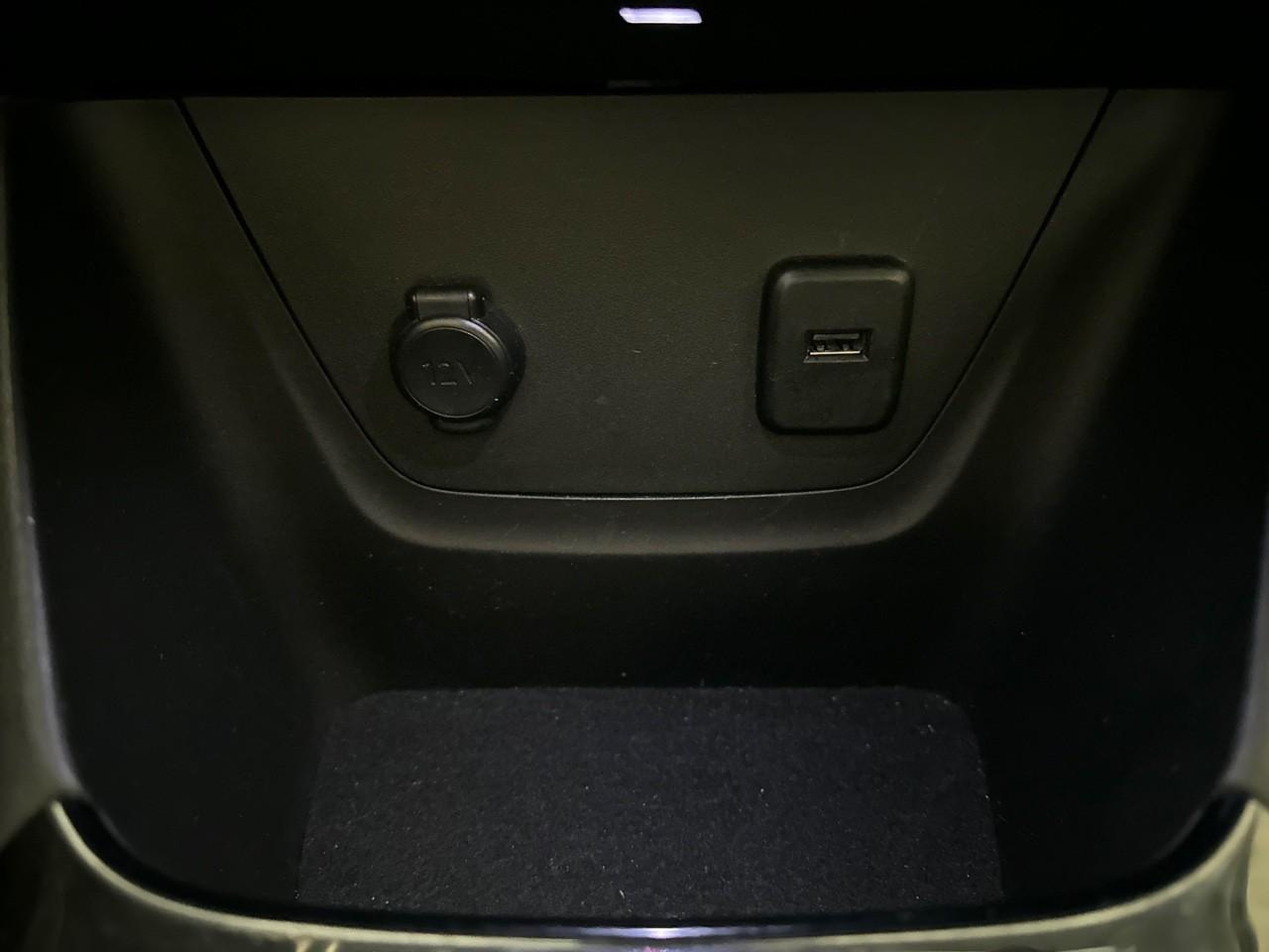 Opel Opel Crossland usata, con avviso superamento corsia