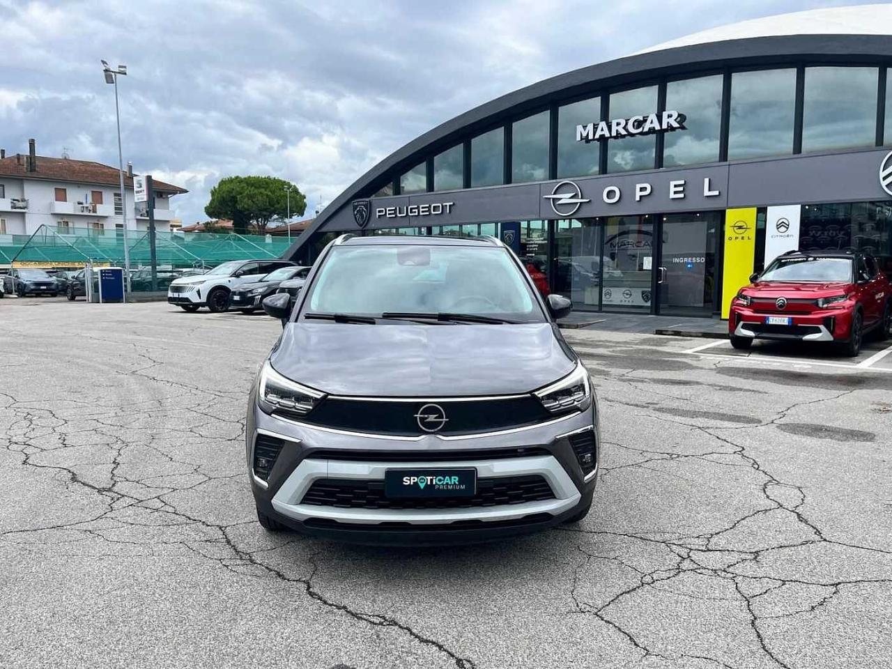 Opel Opel Crossland usata, con cerchi in lega leggera