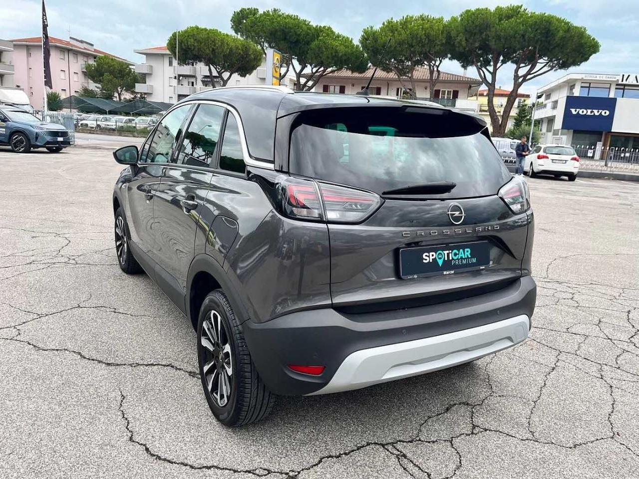 Opel Opel Crossland usata, con coppia motore: 1750