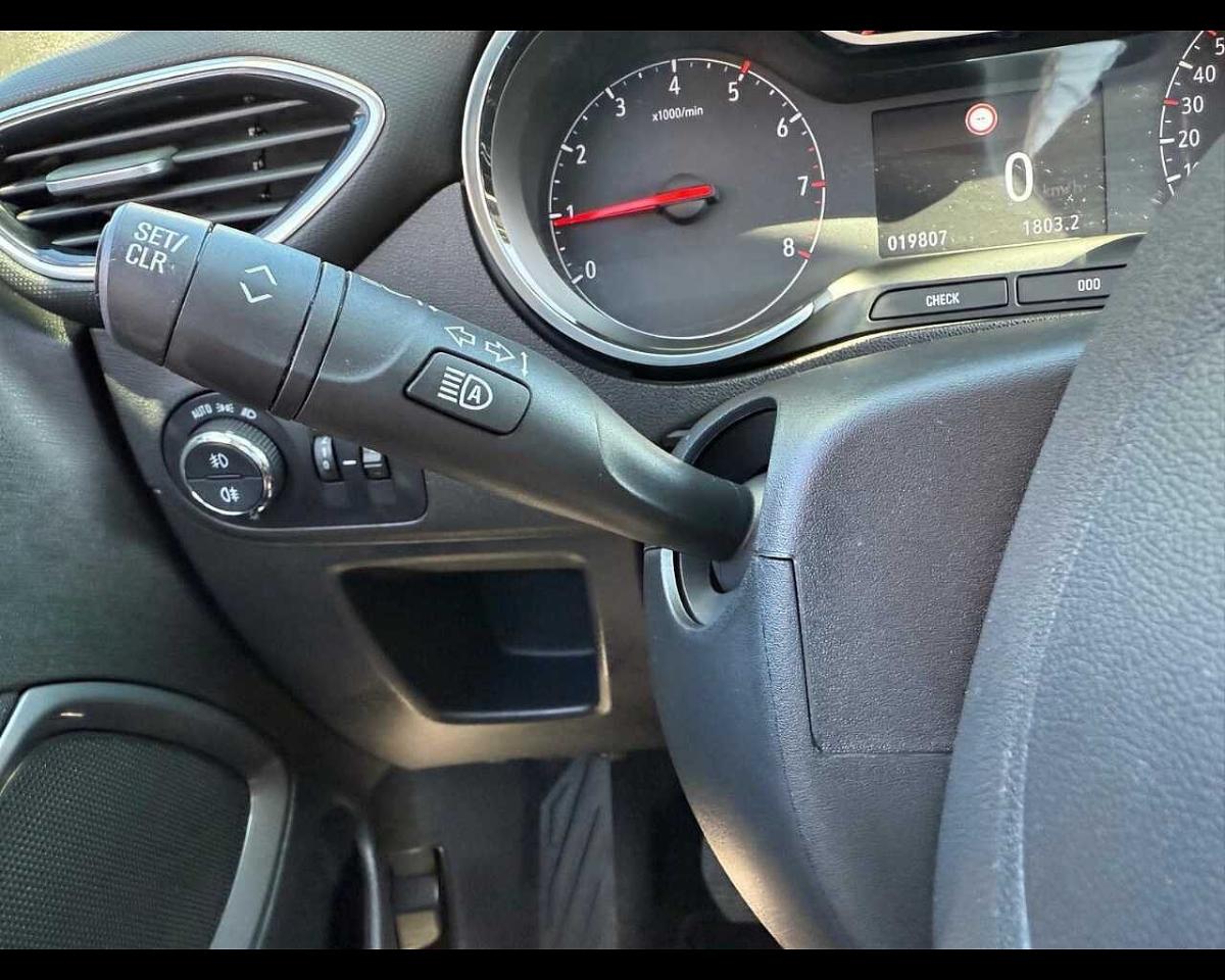 Opel Opel Crossland usata, con attention assist
