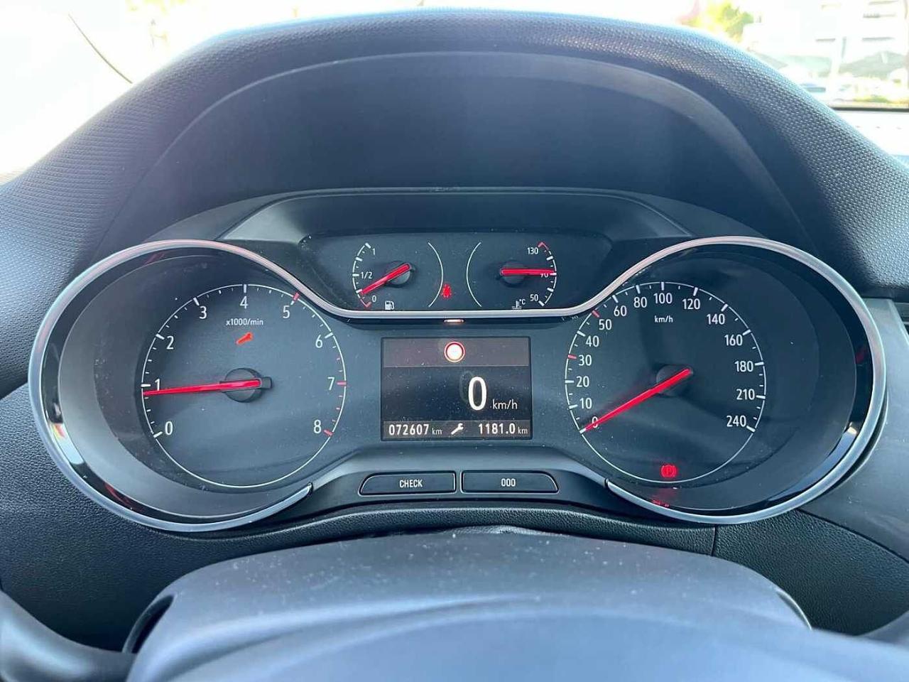 Opel Opel Crossland usata, con 4 cilindri