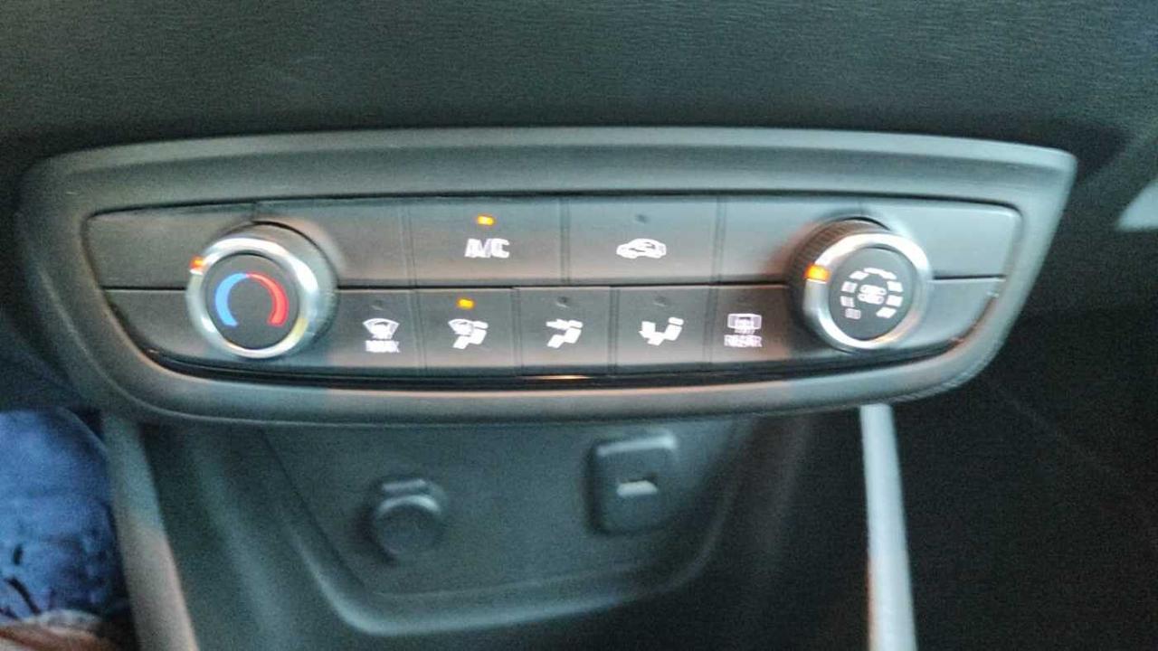 Opel Opel Crossland usata 17