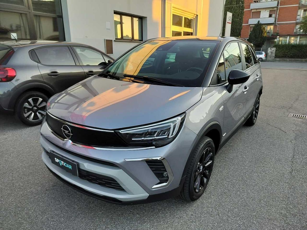 Opel Opel Crossland usata, con bracciolo porta oggetti