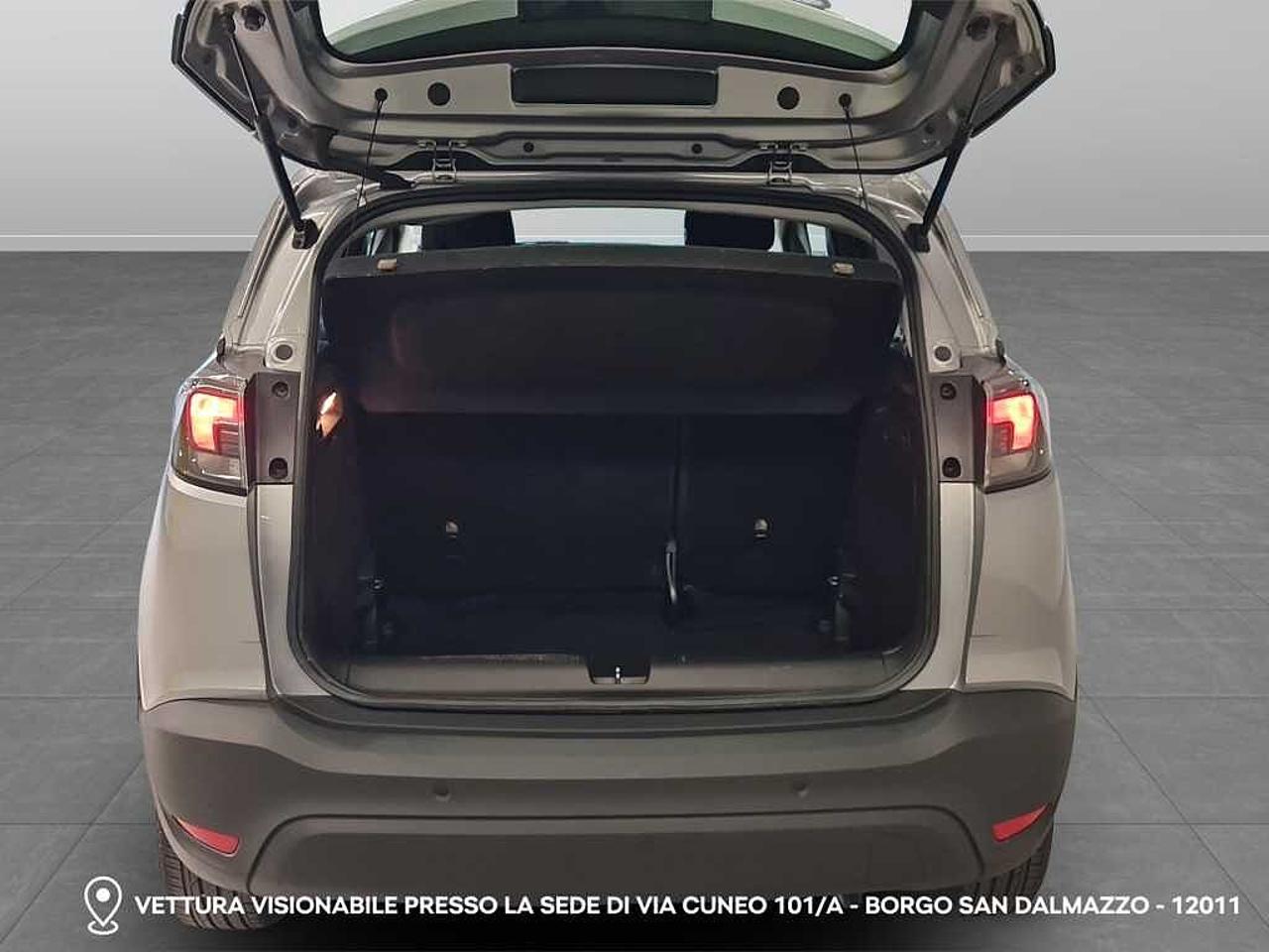 Opel Opel Crossland usata, con sedile posteriore sdoppiabile