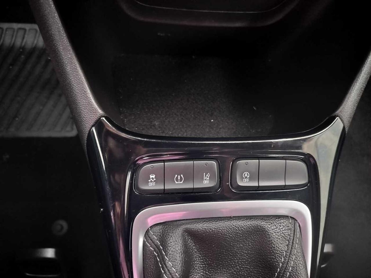 Opel Opel Crossland usata, con airbag frontali lato guida e passeggero, airbag a tendina 1° e 2° fila