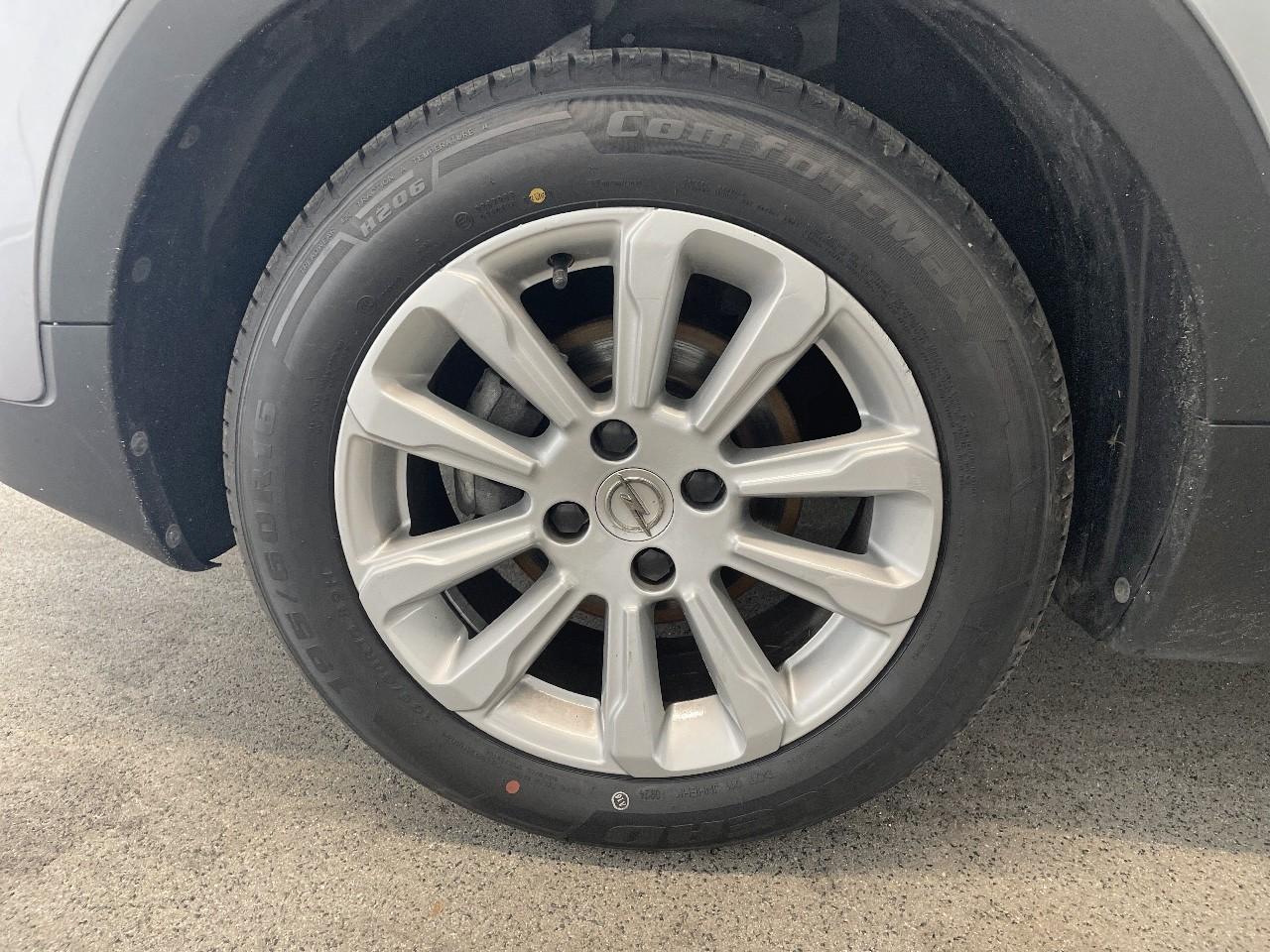 Opel Opel Crossland usata, con Isofix