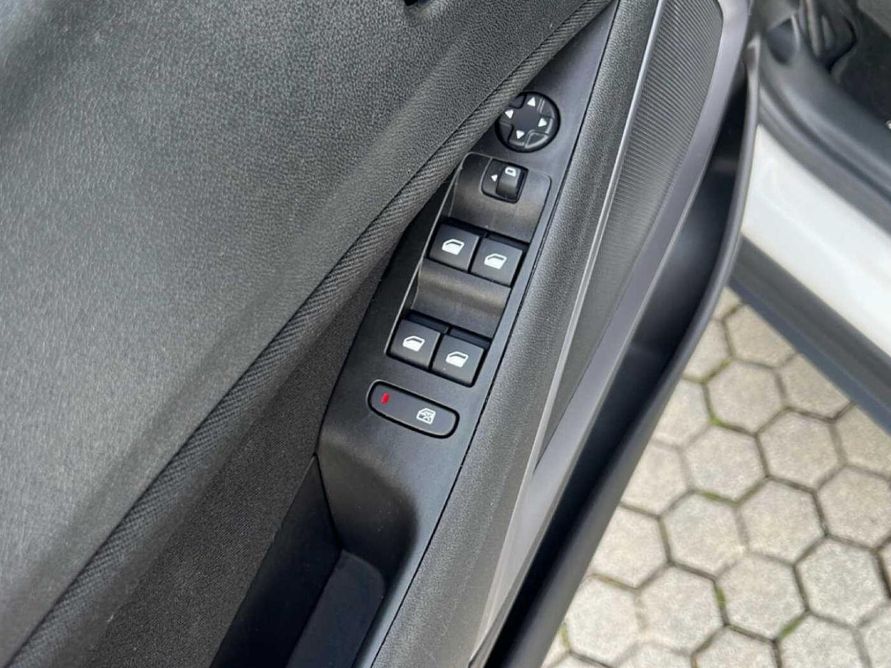 Opel Opel Crossland usata 12