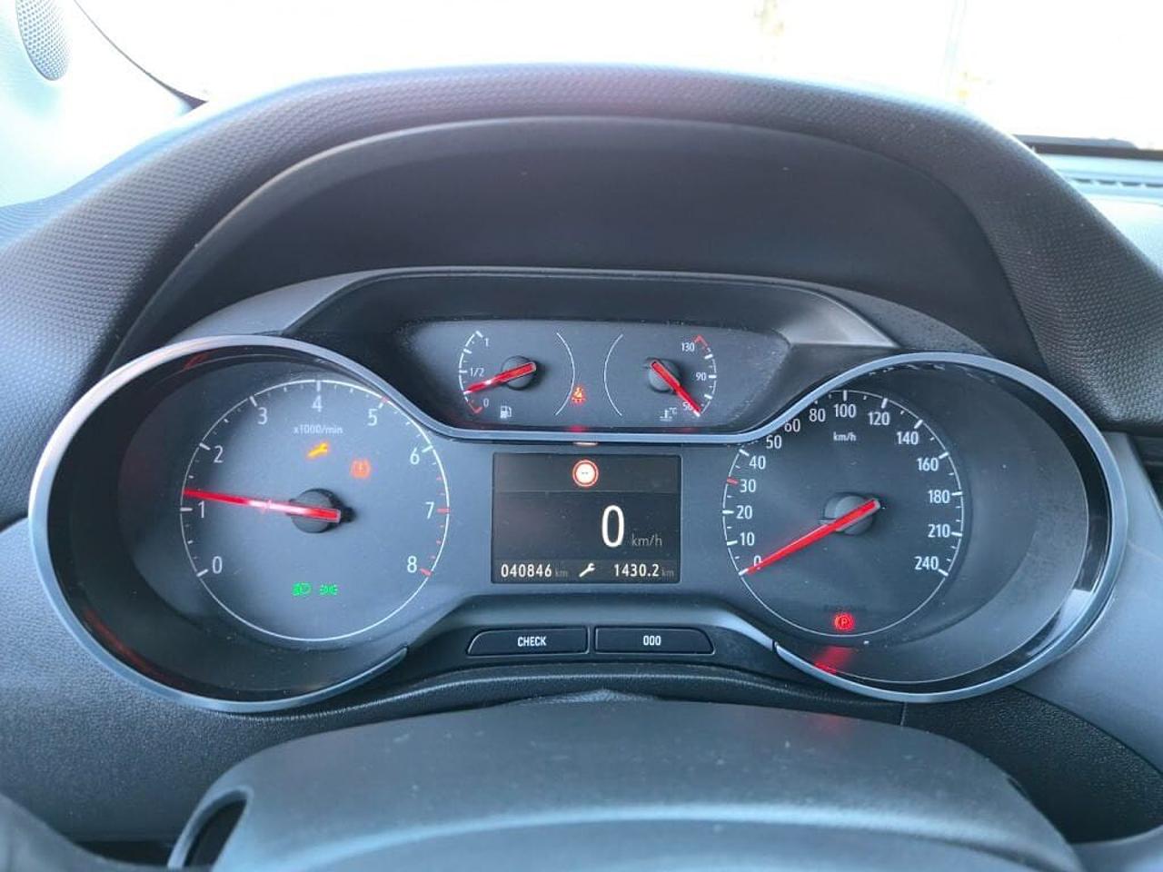 Opel Opel Crossland usata 2