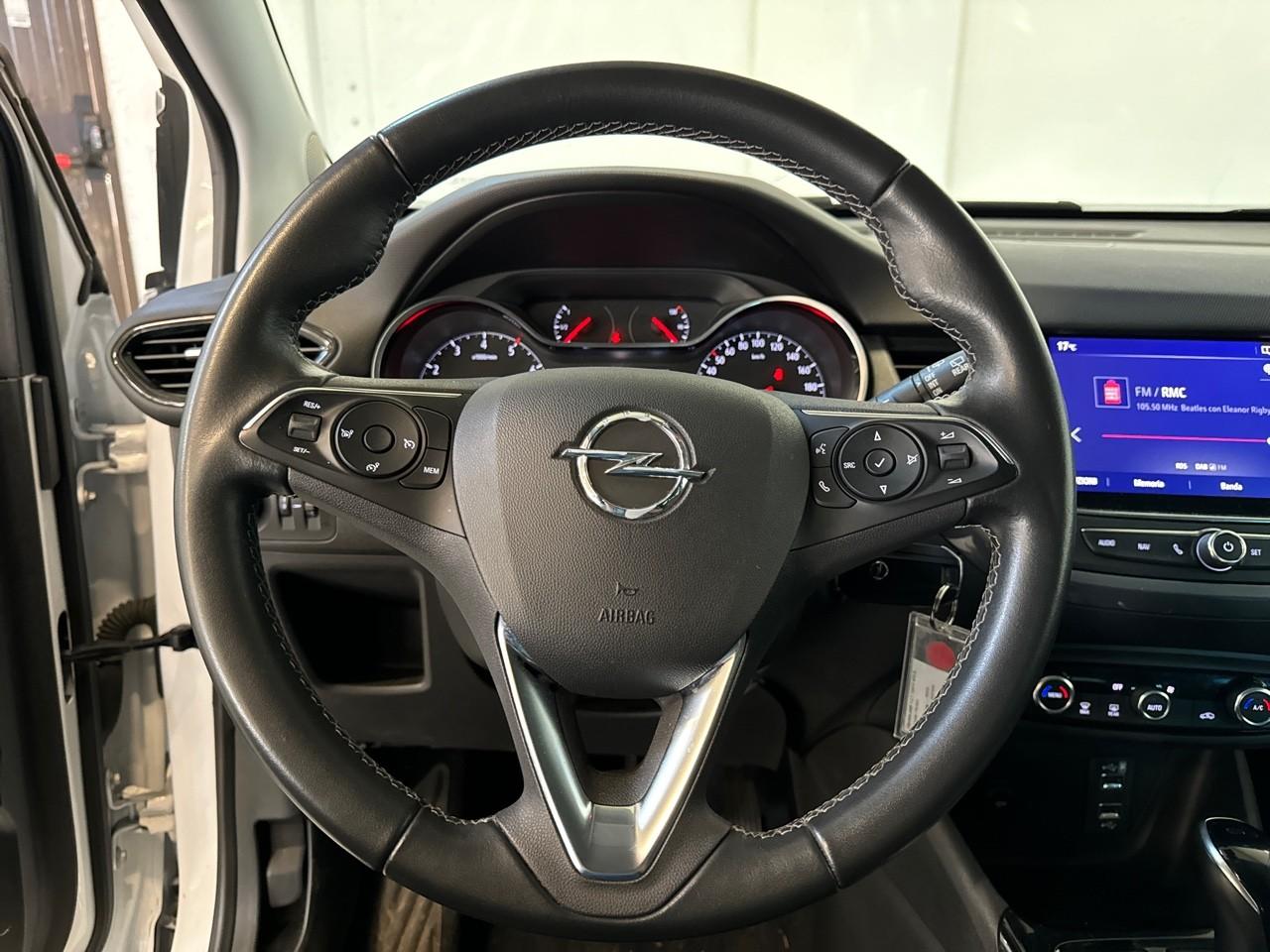 Opel Opel Crossland usata, con Isofix