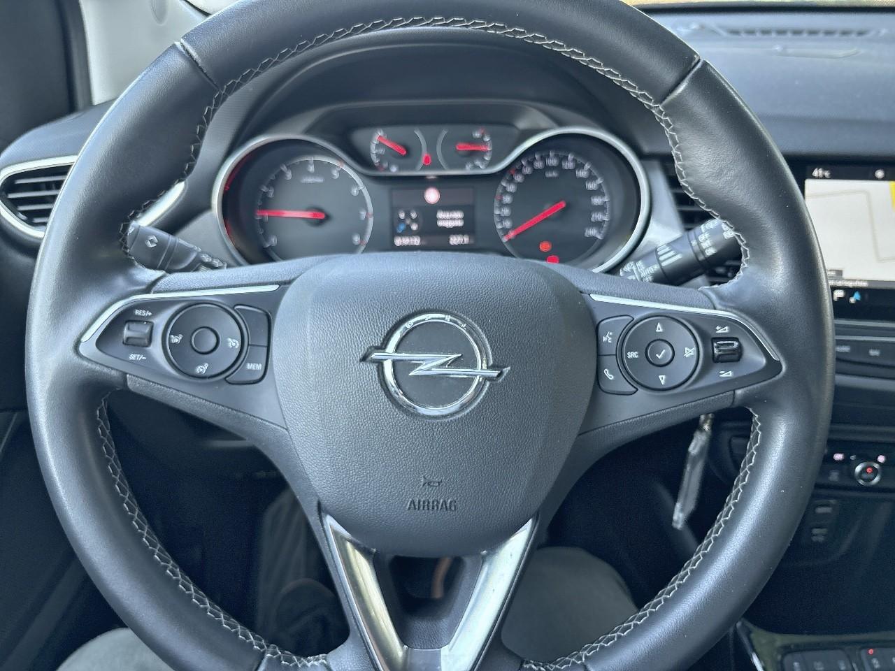 Opel Opel Crossland usata, con Isofix