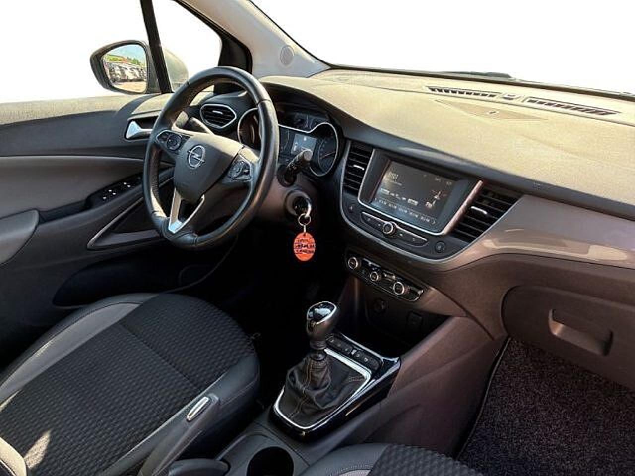 Opel Opel Crossland usata, con accelerazione: 11.7