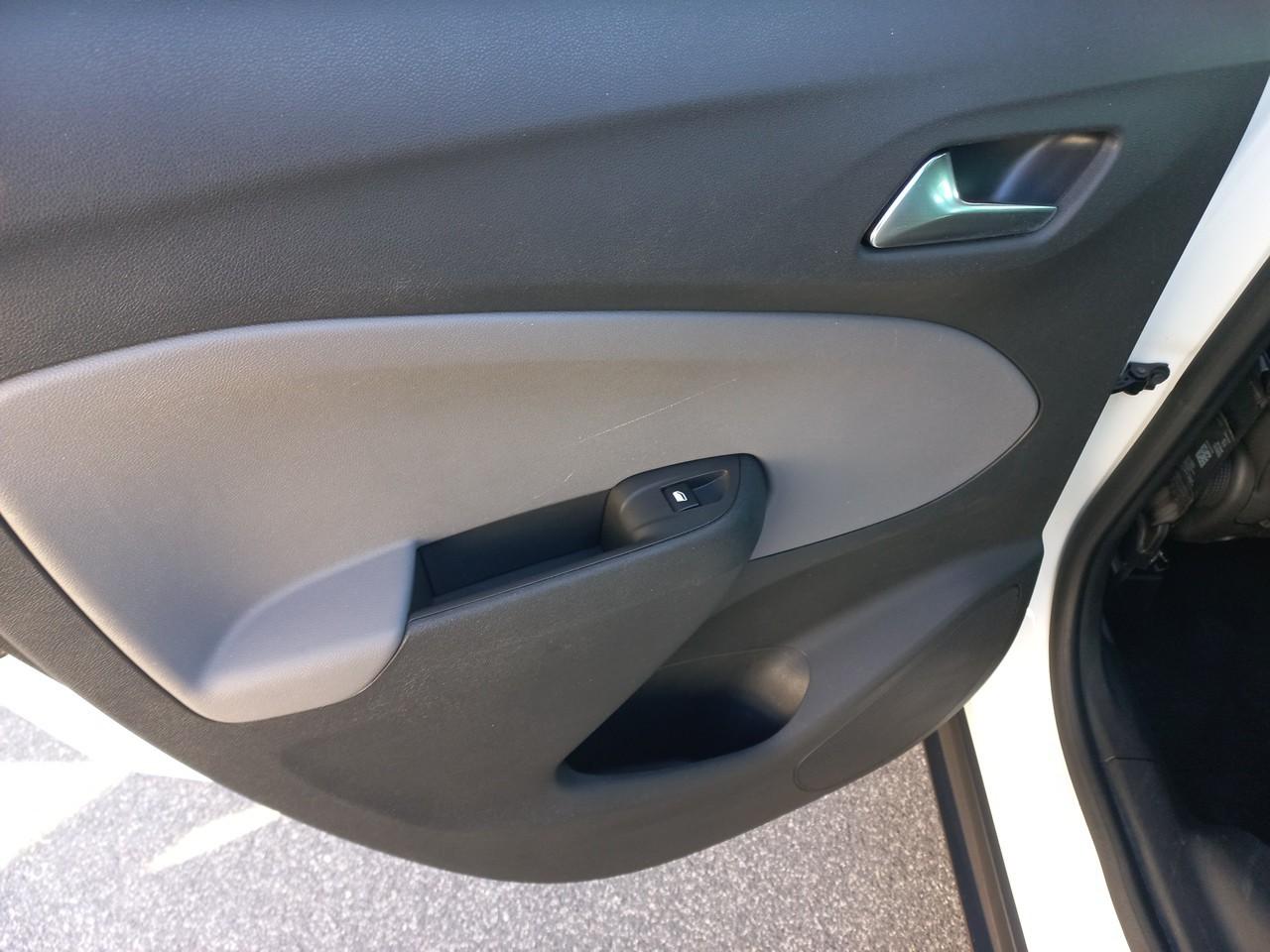 Opel Opel Crossland usata, con alzacristalli elettrici anteriori e posteriori , numero ad impulso 2