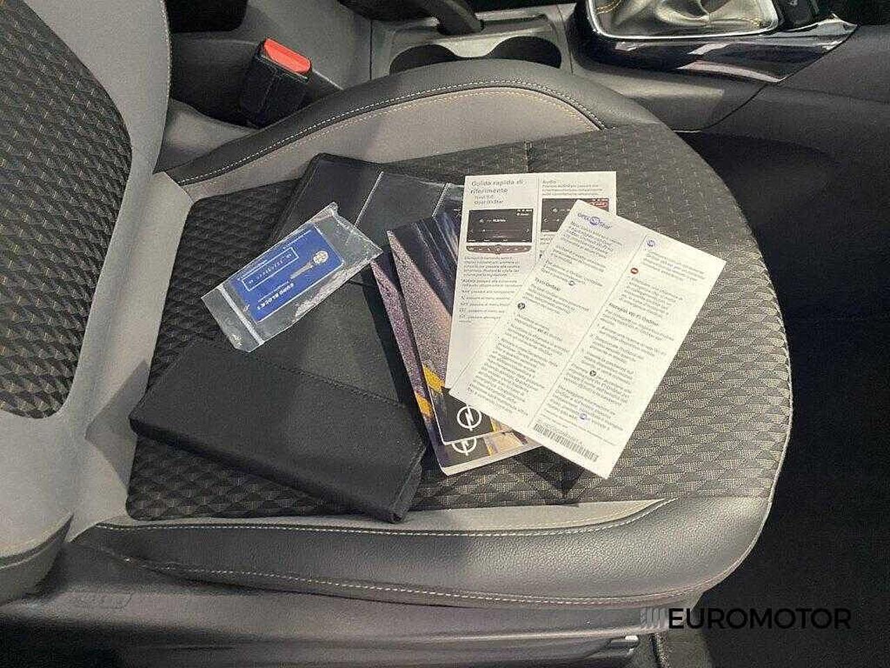 Opel Opel Crossland usata 13