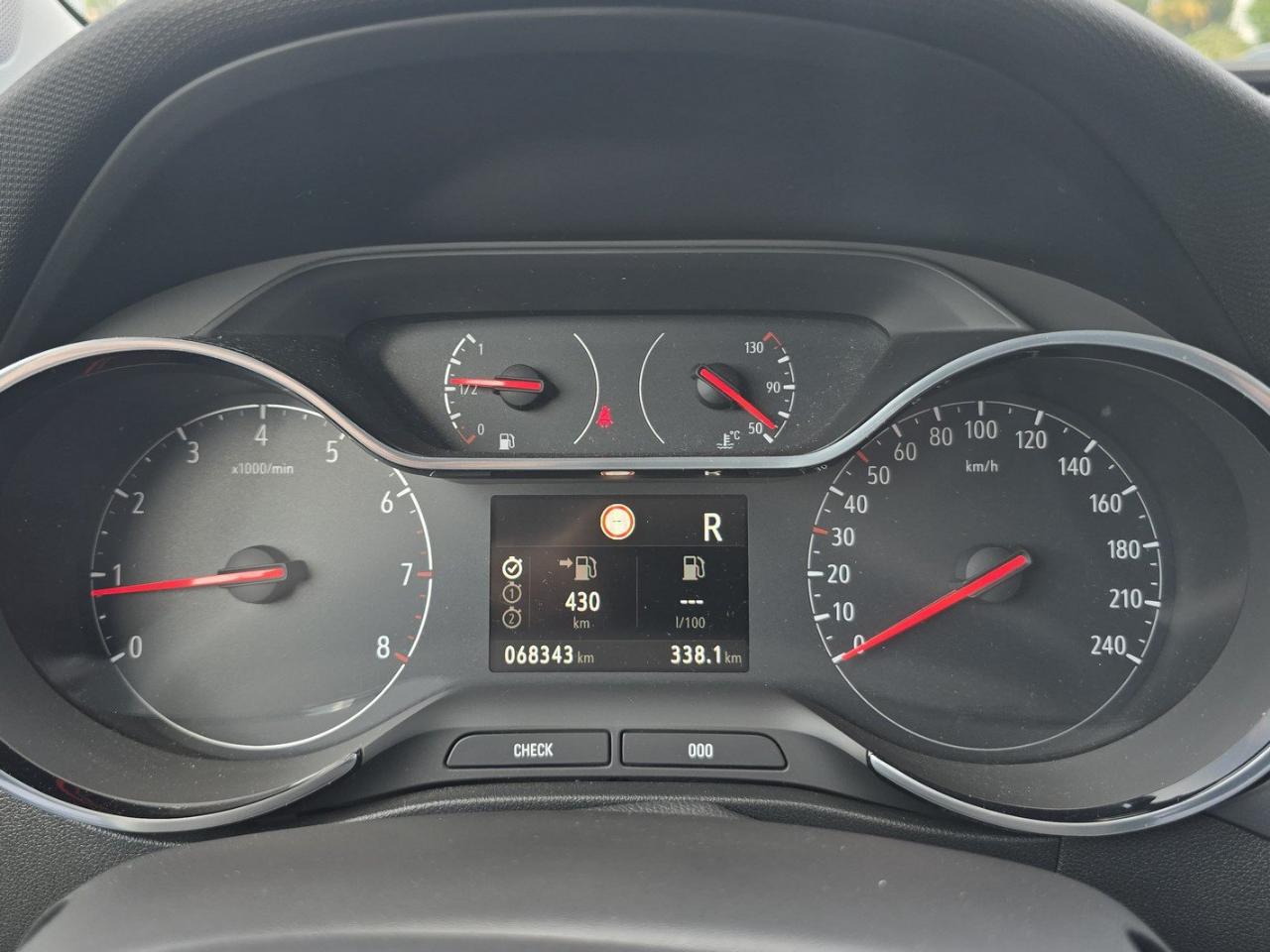 Opel Opel Crossland usata, con cruise control