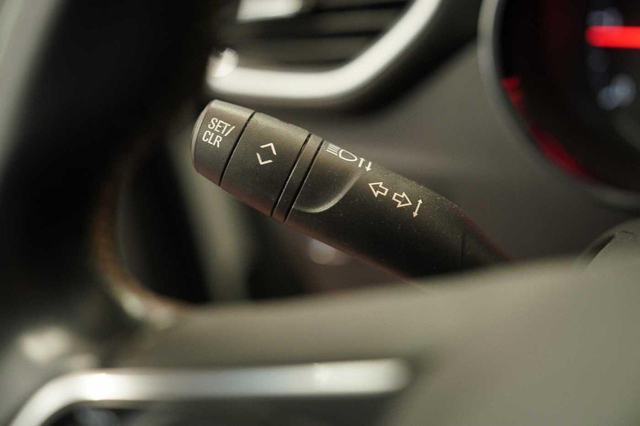 Opel Opel Crossland usata, con 6 marce