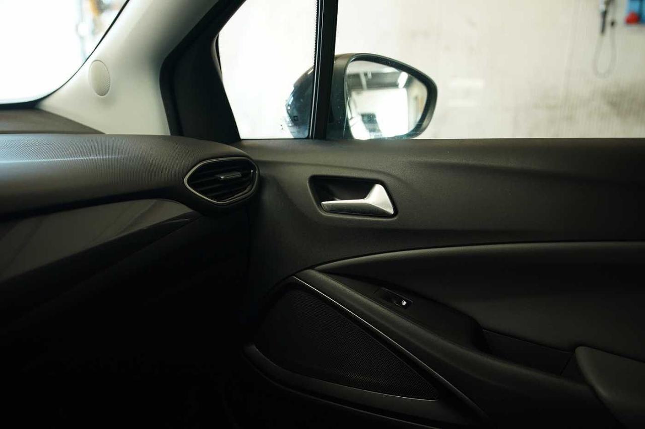 Opel Opel Crossland usata, con hill holder