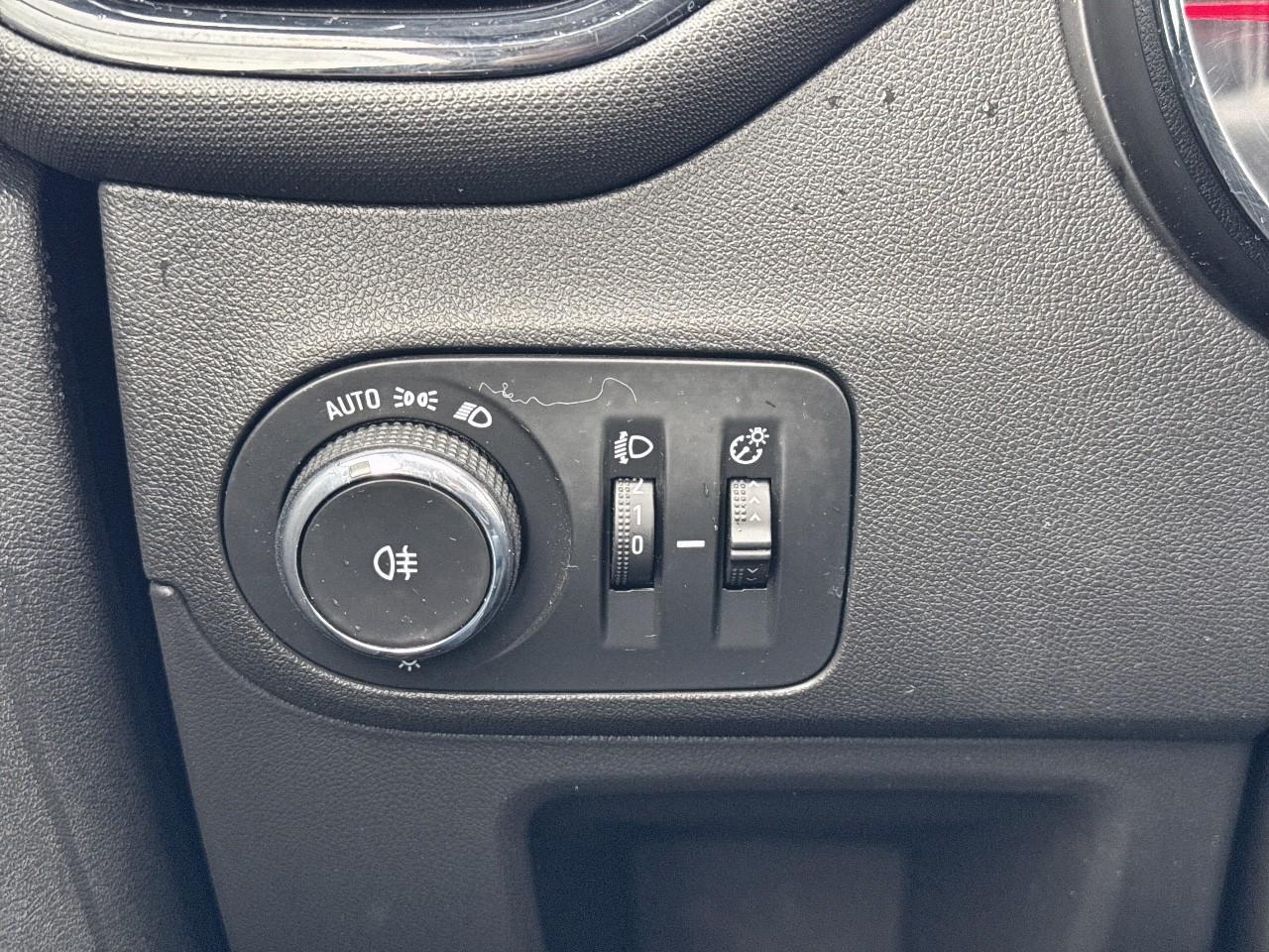 Opel Opel Crossland usata 12