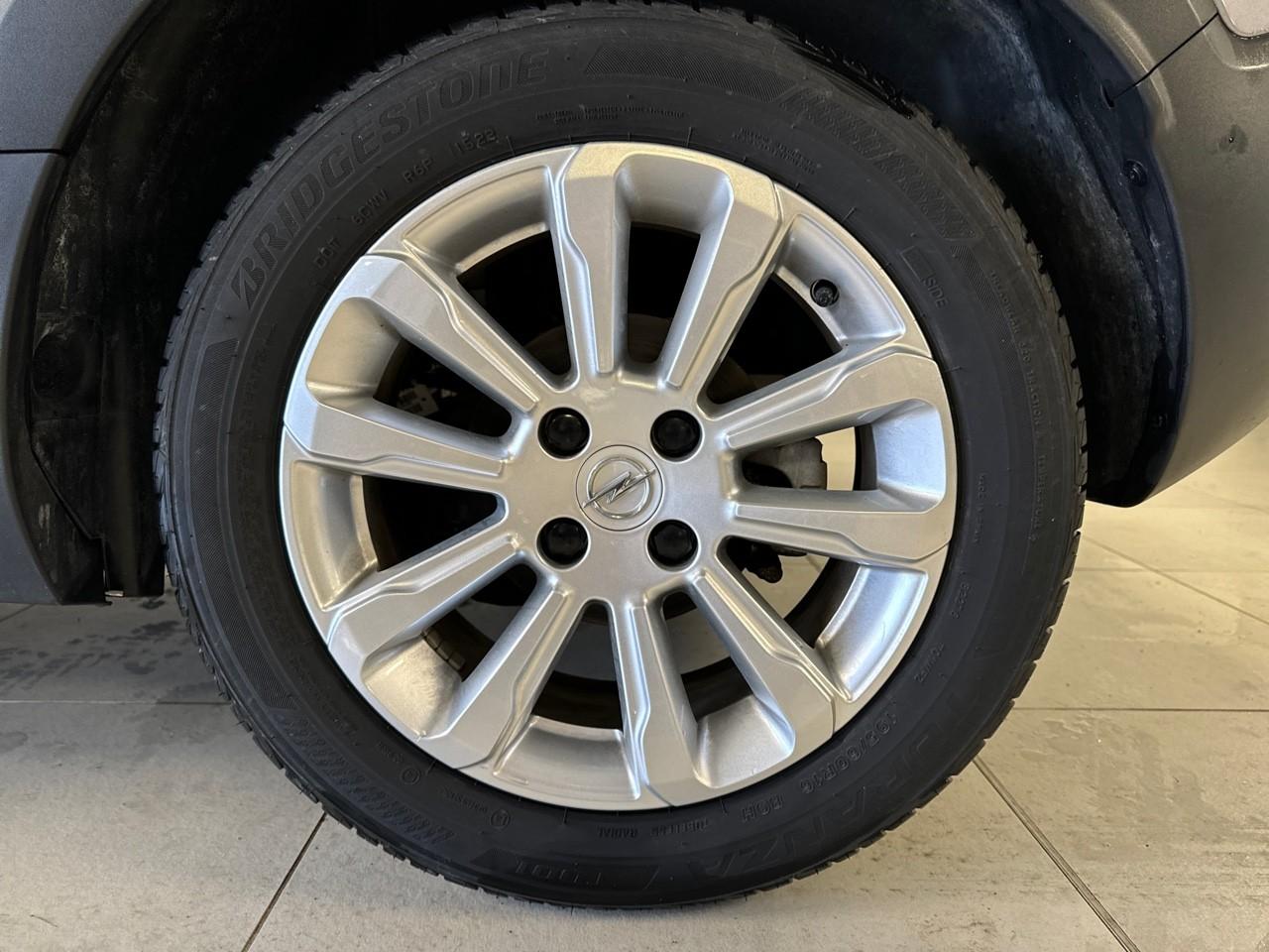 Opel Opel Crossland usata, con GPS