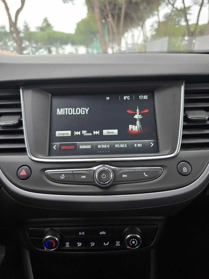 Opel Opel Crossland usata, con GPS