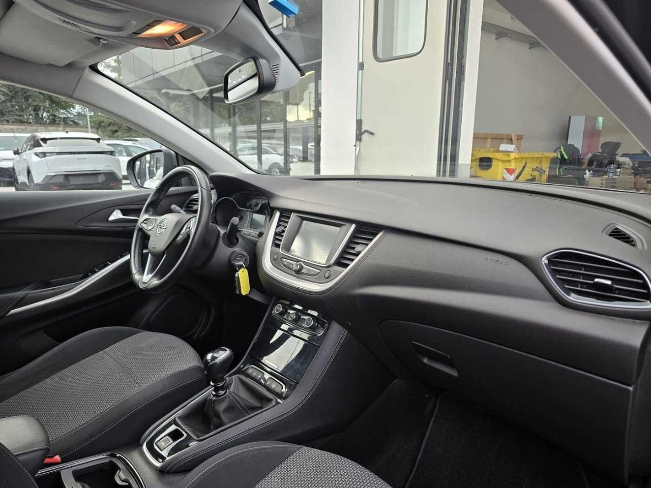 Opel Opel Crossland usata 26