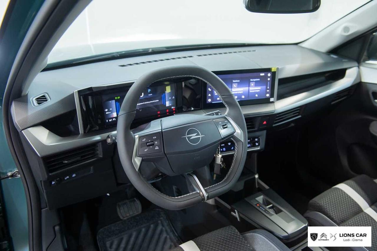 Opel opel frontera usata, con 2 prese USB-C (posteriori)