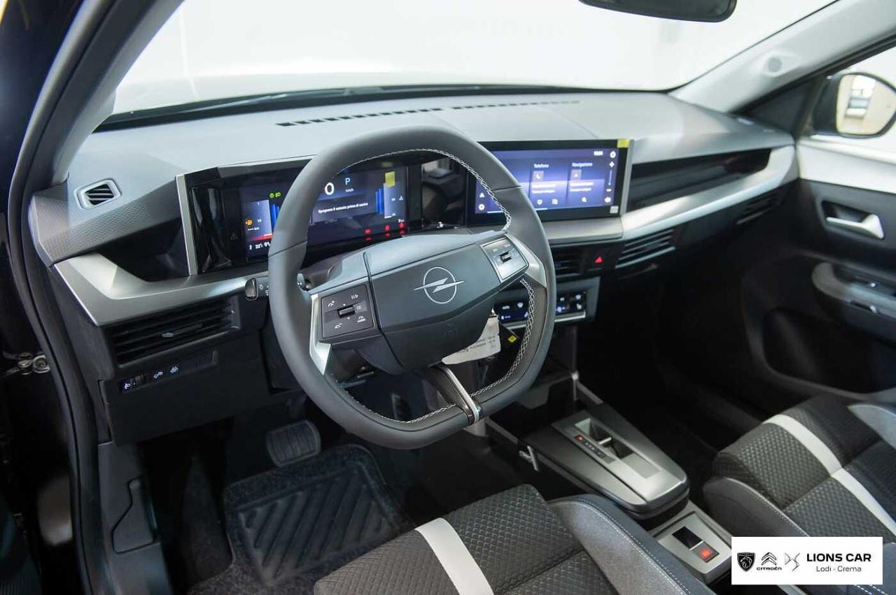 Opel opel frontera usata, con 2 prese USB-C (posteriori)