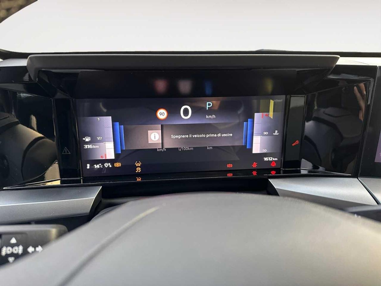 Opel opel frontera usata, con 2 prese USB-C (anteriori)