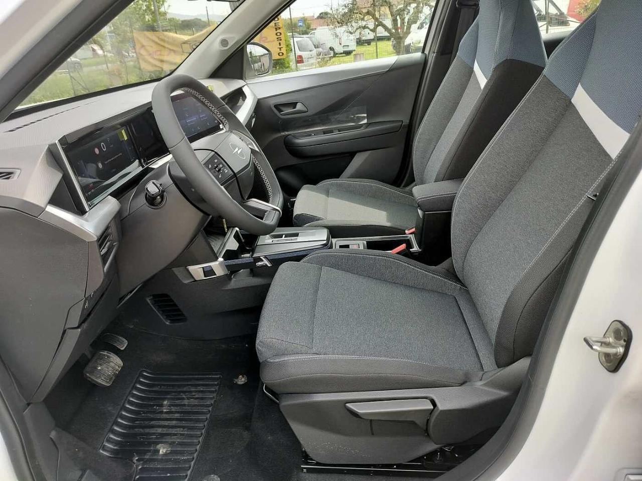 Opel opel frontera usata 17