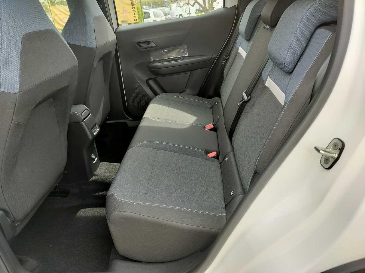 Opel opel frontera usata 18