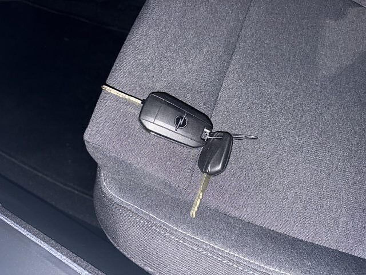 Opel opel frontera usata 5